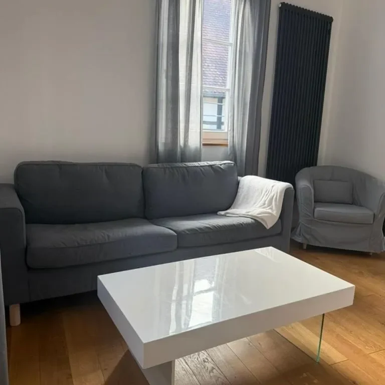 Rosenbalkon N ()